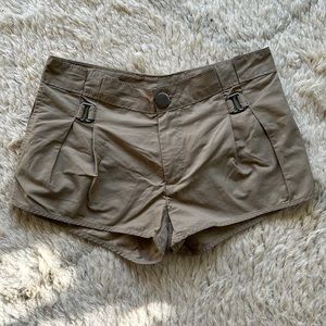 Sale⭐️ANIMALE Shorts- Khaki
